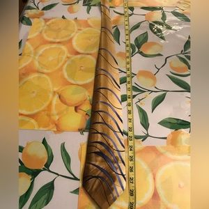 Men tie
